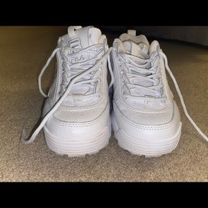 FILA WHITE SNEAKERS!!!! WORN TWICE